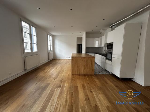 Vente Loft 2 pièces 57.86 m2 Paris 11ème