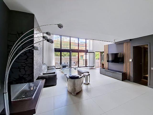 Vente Loft 3 pièces 100 m2 Cachan