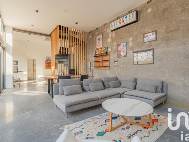 Vente Loft 4 pièces 146 m2 Grenoble