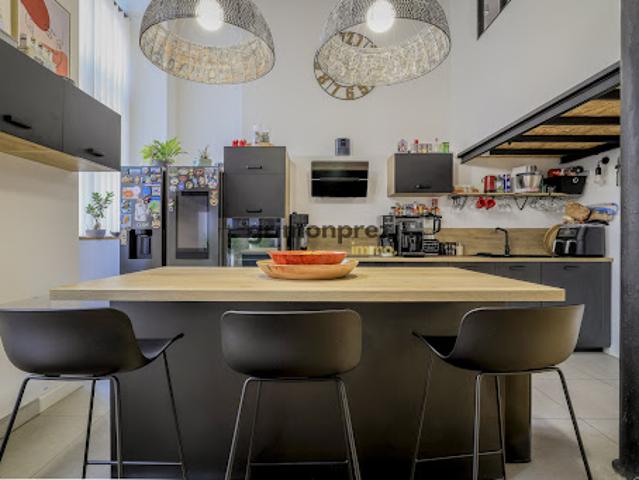 Vente Loft 5 pièces 140 m2 Tourcoing