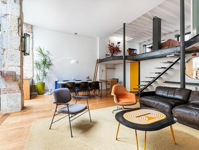 Vente Loft 5 pièces 118.09 m2 Paris 11ème