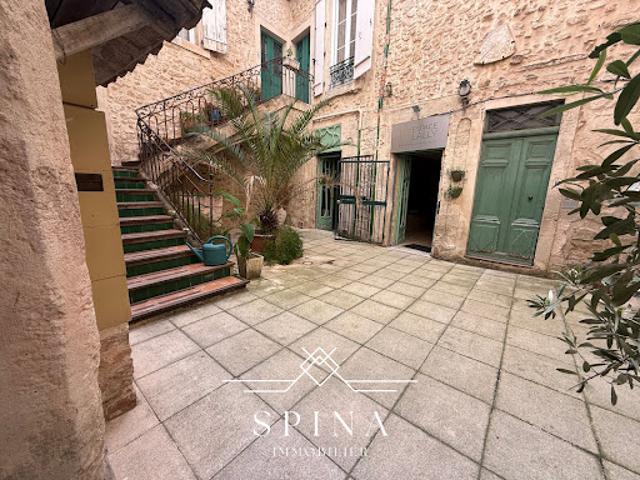 Vente Loft 5 pièces 200 m2 Beziers