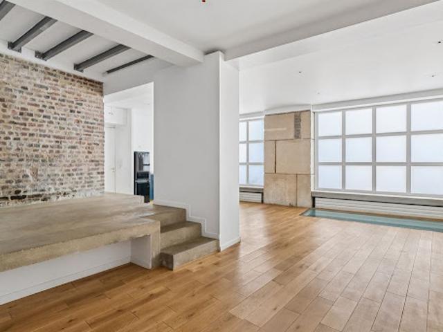 Vente Loft 6 pièces 107.03 m2 Paris 18ème