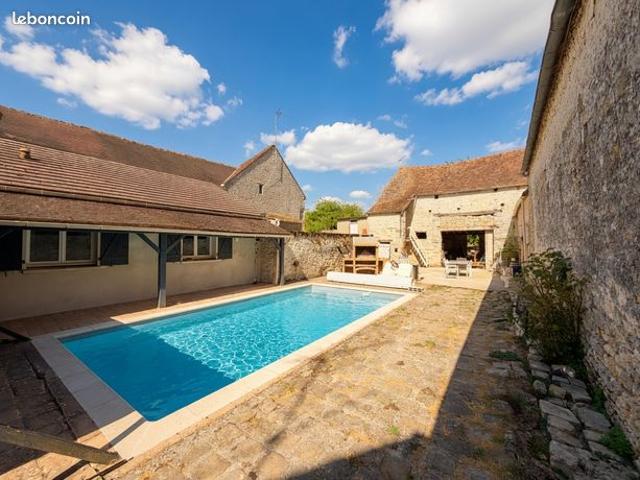 Vente | Lot de 2 Maisons | 11p | 7ch | 253 m² | Guercheville | Piscine
