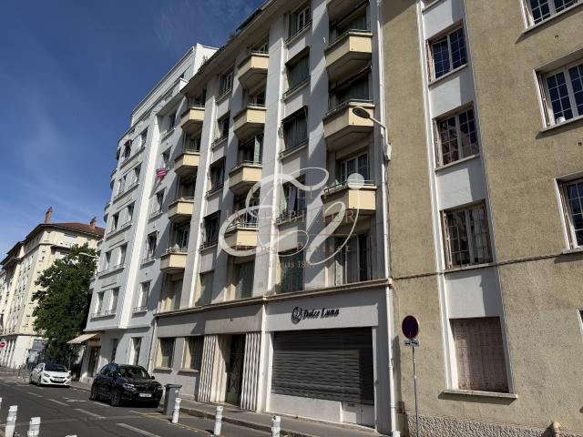 VENTE LYON 69006 APPARTEMENT 3 PIECES LUMINEUX CALME
