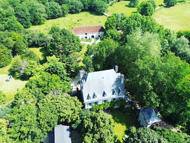 Vente Manoir 10 pièces 300 m2 Figeac