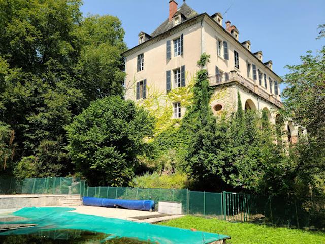 Vente Manoir 18 pièces 720 m2 Saint Denis Catus