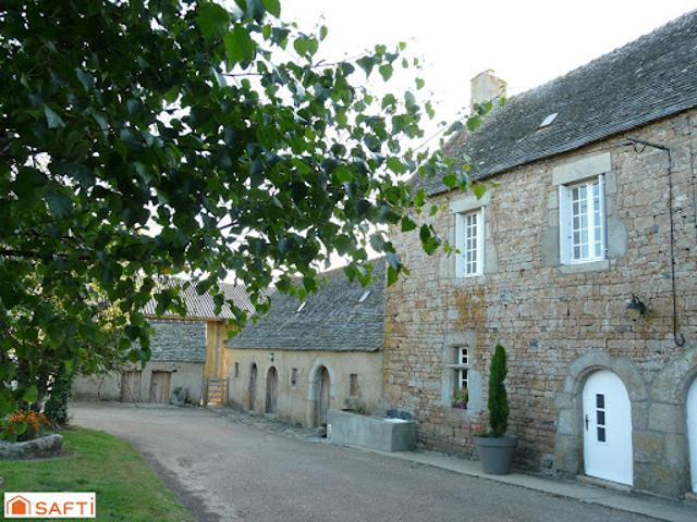 Vente Manoir 6 pièces 136 m2 Plougasnou