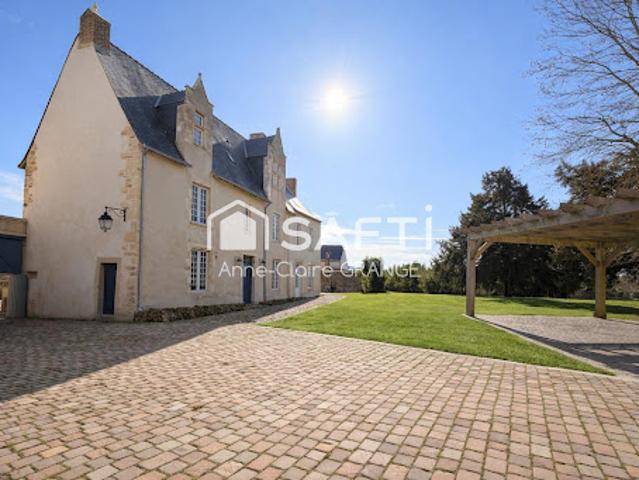 Vente Manoir 8 pièces 279 m2 Coulans sur Gée