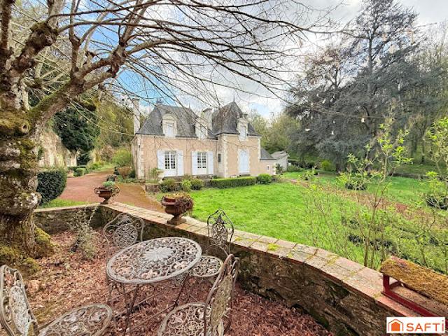 Vente Manoir 9 pièces 257 m2 La Chartre sur le Loir