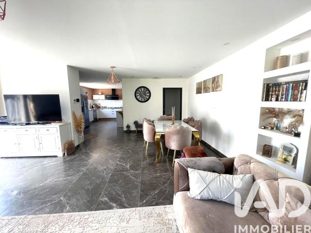 Vente Terrain 589 m²
