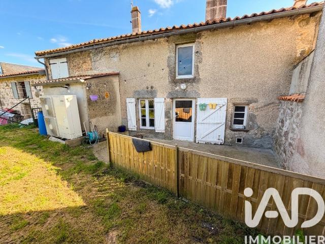 Location Boutique/Local commercial 1 963 m²
