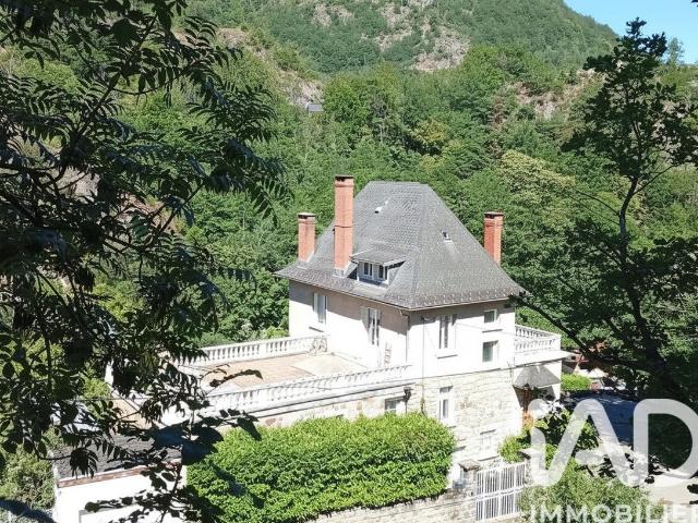 Vente Maison/villa 7 pièces 210m² Ax les Thermes