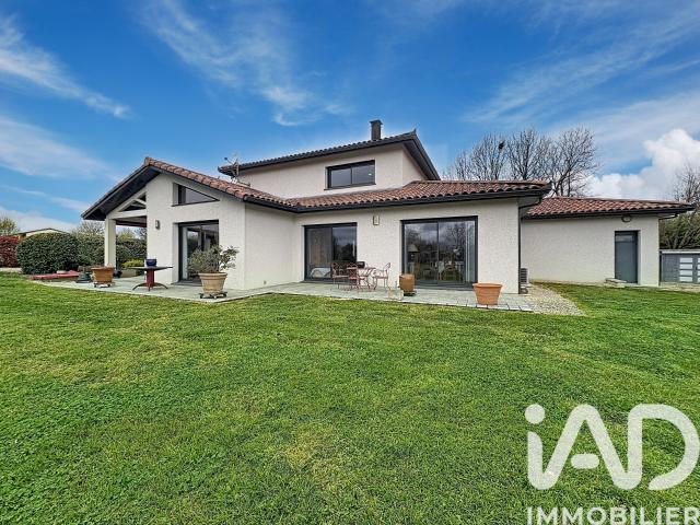 Vente Maison/villa 8 pièces