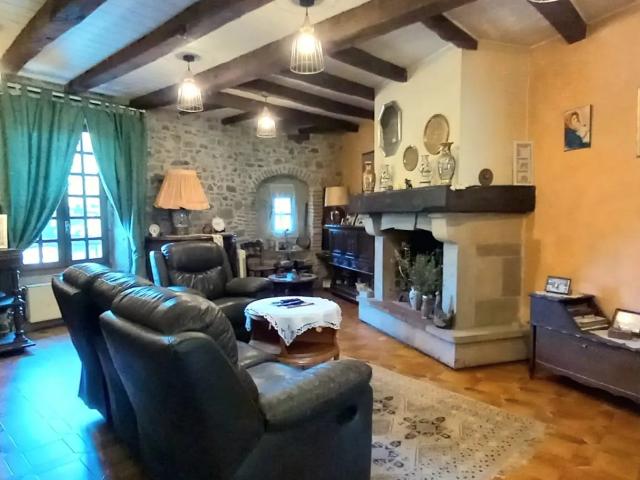 Vente Maison/villa 8 pièces