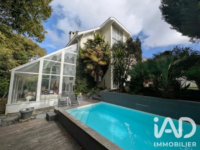 Vente Maison/villa 8 pièces