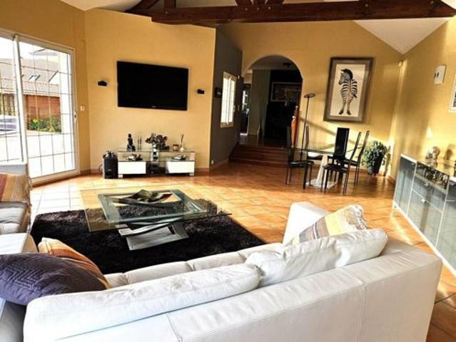 Vente Maison/villa 8 pièces