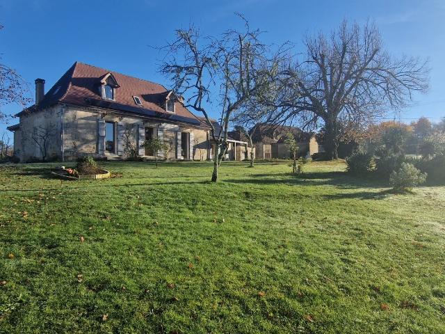 Vente Maison de campagne 9 pièces 280m² Maurens