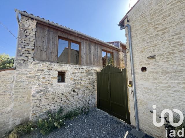 Vente Maison/villa 10 pièces 167m² Saint Hilaire la Palud