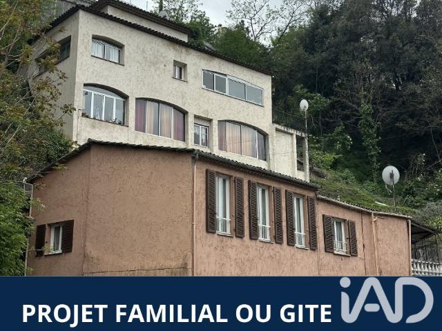 Vente Maison/villa 10 pièces 227m² Nice