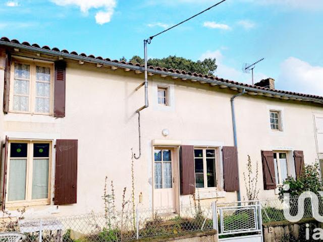 Vente Maison 3 pièces 106 m2 Fomperron