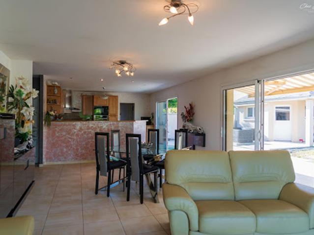 Vente Maison 3 pièces 100 m2 Notre Dame d'Oé