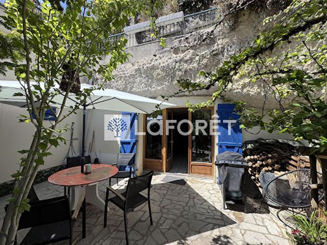 Vente Maison 3 pièces 104 m2 Saint Etienne de Chigny