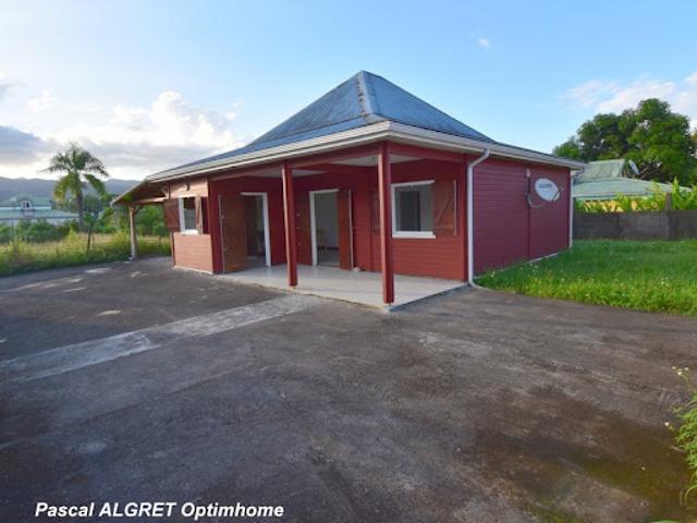 Vente Maison 3 pièces 110 m2 Sainte rose