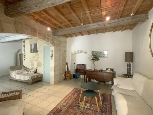 Vente Maison 3 pièces 110 m2 Uzès