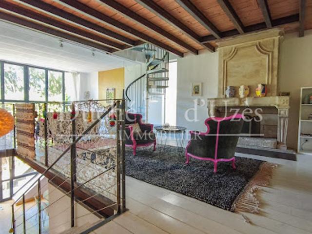 Vente Maison 3 pièces 110 m2 Uzès