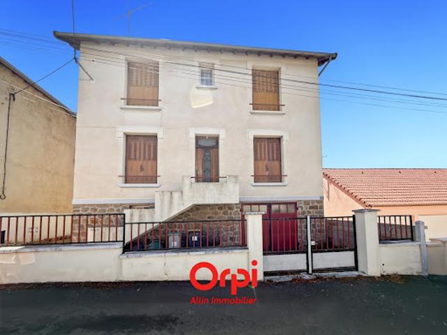 Vente Maison 3 pièces 125.09 m2 Montluçon