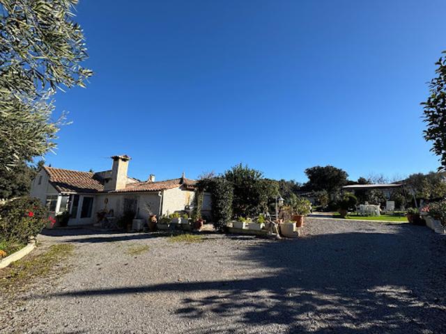 Vente Maison 3 pièces 128 m2 Balaruc le Vieux