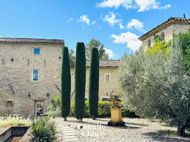Vente Maison 3 pièces 138 m2 Le Puy Sainte Réparade