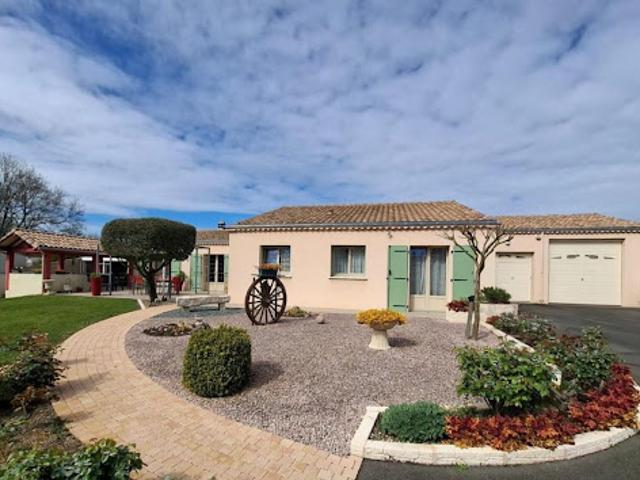 Vente Maison 3 pièces 141.6 m2 Saujon