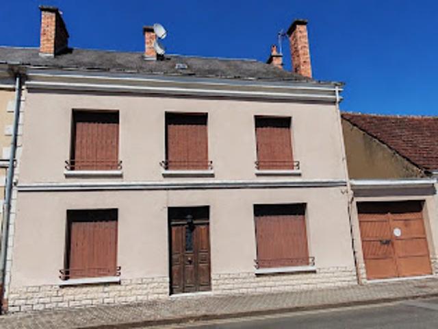 Vente Maison 3 pièces 160 m2 Aubigné Racan