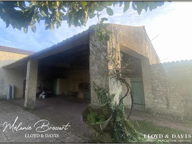 Vente Maison 3 pièces 173 m2 Saint Ouen d'Aunis