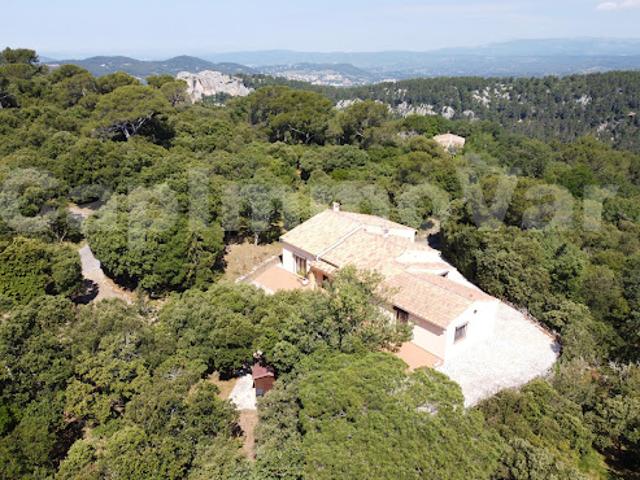 Vente Maison 3 pièces 185 m2 Evenos