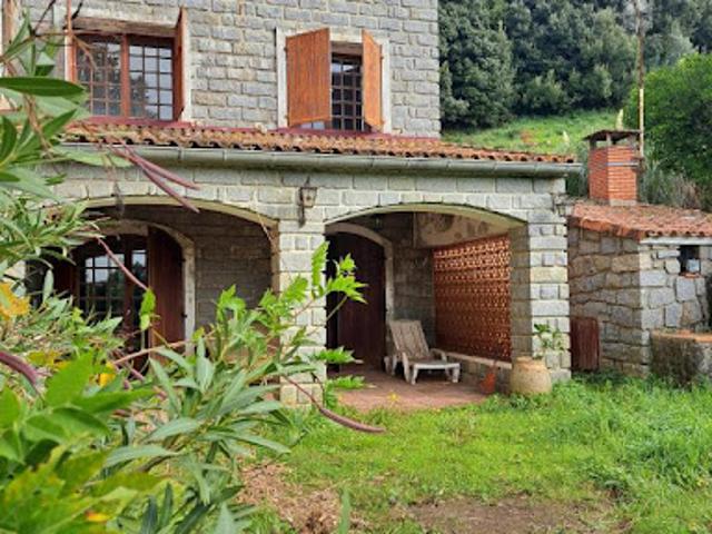 Vente Maison 3 pièces 200 m2 Cognocoli Monticchi