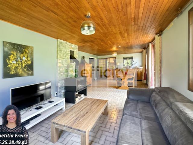 Vente Maison 3 pièces 210 m2 Saint Sigismond