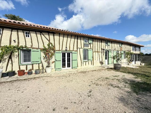 Vente Maison 3 pièces 256 m2 Lupiac