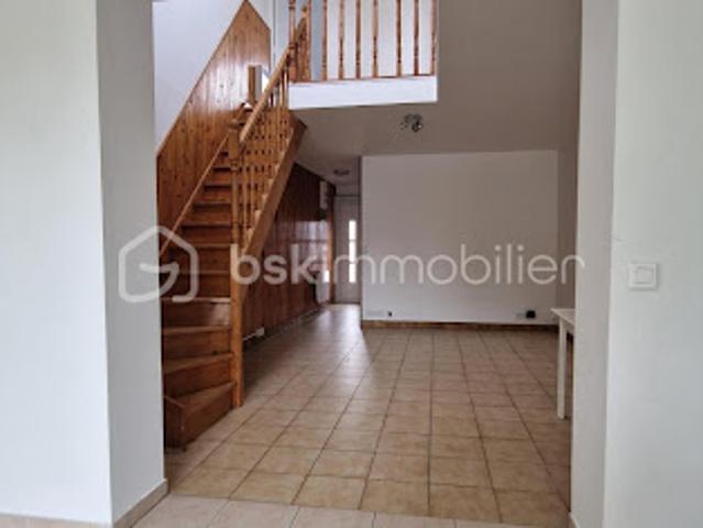 Vente Maison 3 pièces 57 m2 Brie Comte Robert