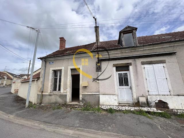 Vente Maison 3 pièces 61.8 m2 Dun sur Auron