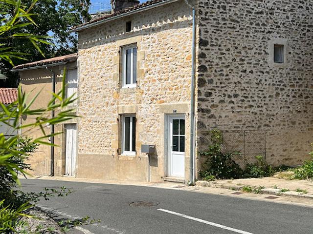 Vente Maison 3 pièces 61 m2 Gençay