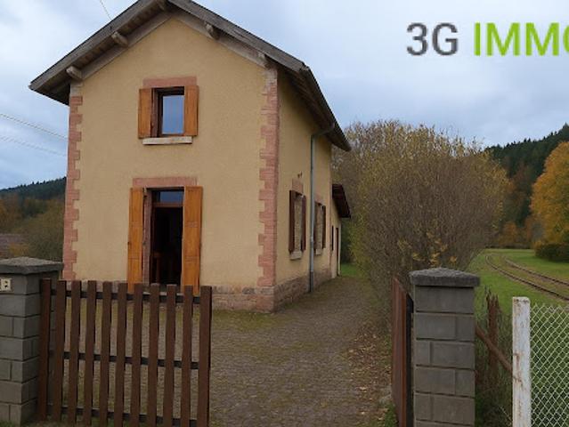 Vente Maison 3 pièces 61 m2 Saint Sauveur la Sagne