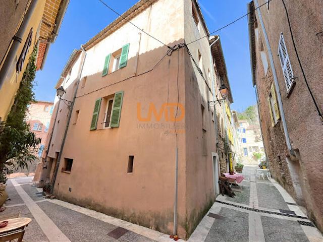 Vente Maison 3 pièces 63 m2 Chateaudouble