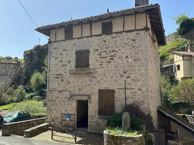 Vente Maison 3 pièces 65 m2 Laroquebrou