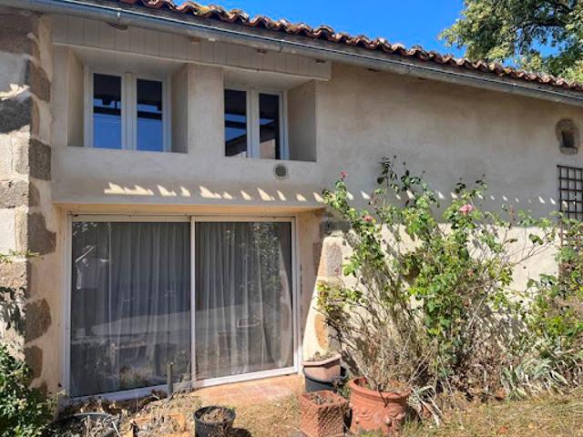Vente Maison 3 pièces 58 m2 Montbron
