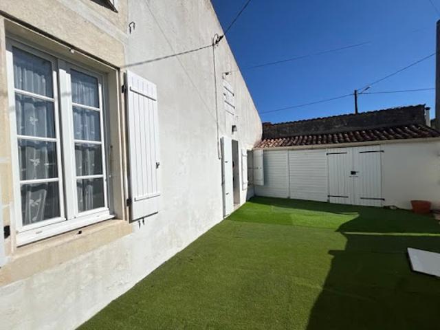 Vente Maison 3 pièces 67 m2 Lozay