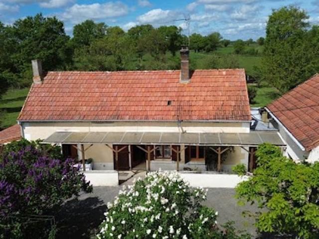 Vente Maison 3 pièces 70 m2 Saint Christophe en Boucherie