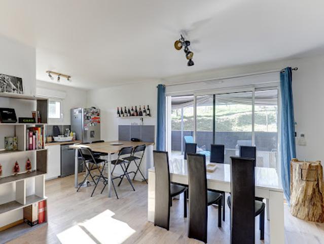 Vente Maison 3 pièces 70 m2 Saint Genès Champanelle